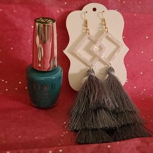 Diamond shell tassle earrings